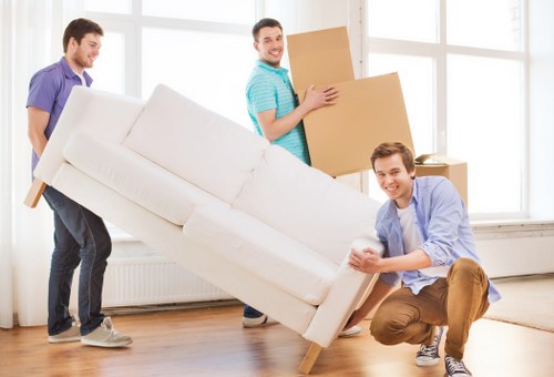 Flexible student storage solution near Poplar transport links