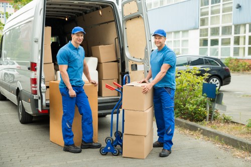 Flexible storage facility concept supporting moving and renovation needs